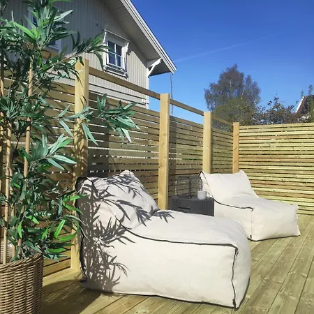 House With Large Hot Tub In Bo, For 2 Families! *