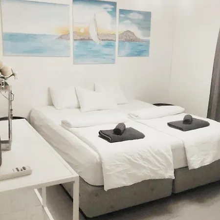 Сasa de vacaciones House With Large Hot Tub In Bo, For 2 Families! Nordbo